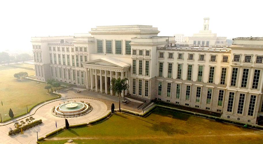 Filming At Amity University, Lucknow| Filmapia - Reel Sites . Real Sites