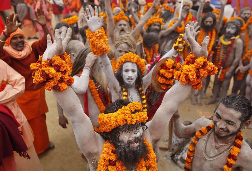 Filming at Maha Kumbh Mela| Filmapia - real sites . reel sites