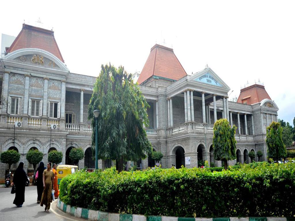 Filming at Victoria Hospital - Bangalore| Filmapia - reel sites . real